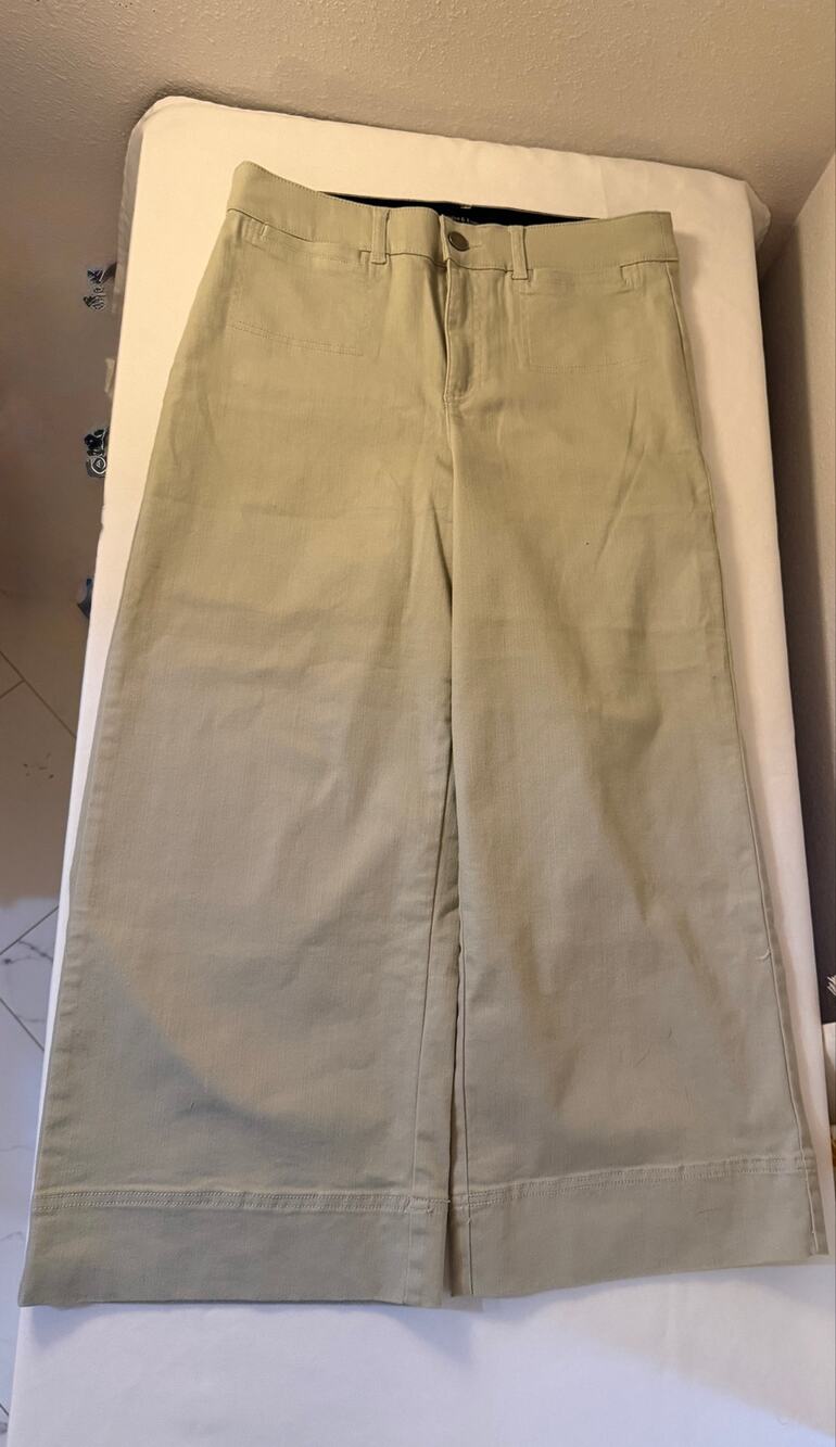 Violets & Roses Wide Leg Pants Size 12/31 Beige High Rise NWOT